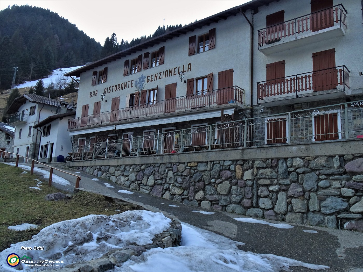 78 Al Ristorante Genzianella poco prima di rientrare al Ponte dell'acqua.JPG